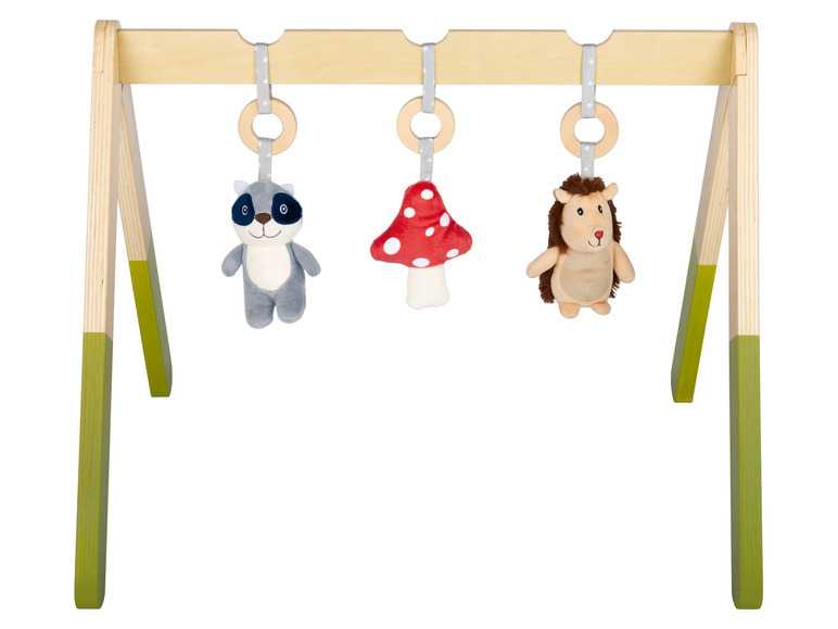 Playtive Drevená hrazdička s hračkami (medvedík čistotný/ježko) Playtive